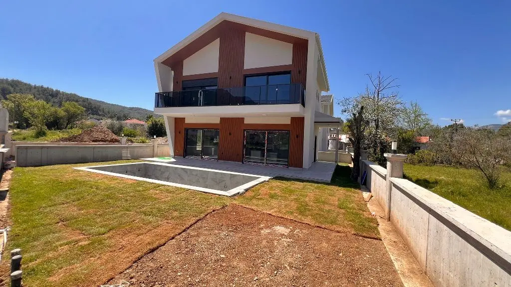 Home in Uzumlu